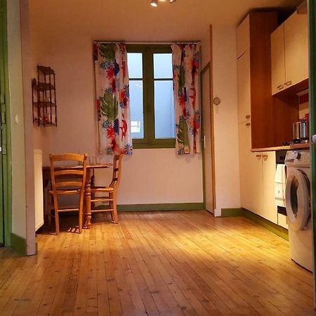 Ferienwohnung Le Velo Rouge Le Puy-en-Velay Exterior foto