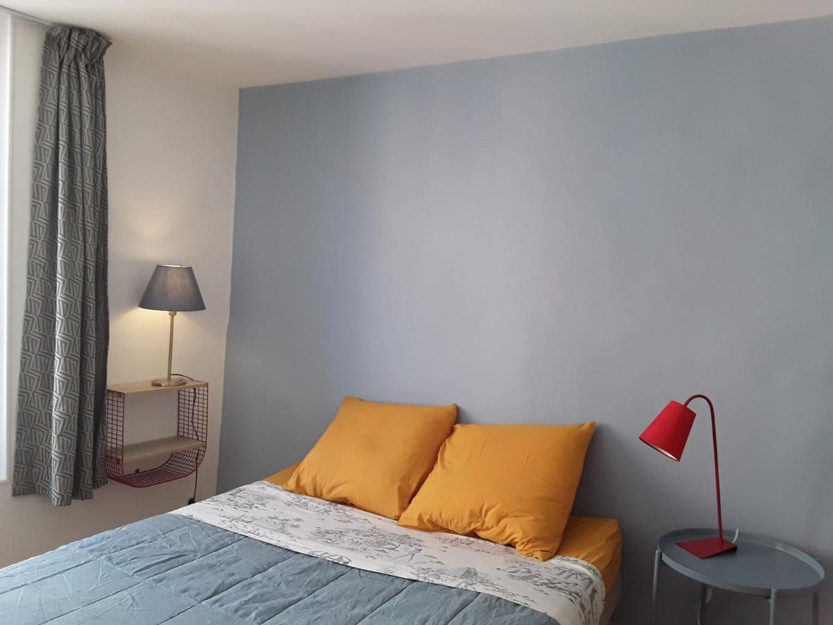 Ferienwohnung Le Velo Rouge Le Puy-en-Velay Exterior foto