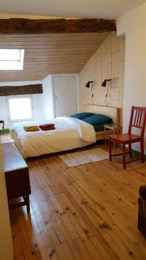 Ferienwohnung Le Velo Rouge Le Puy-en-Velay Exterior foto