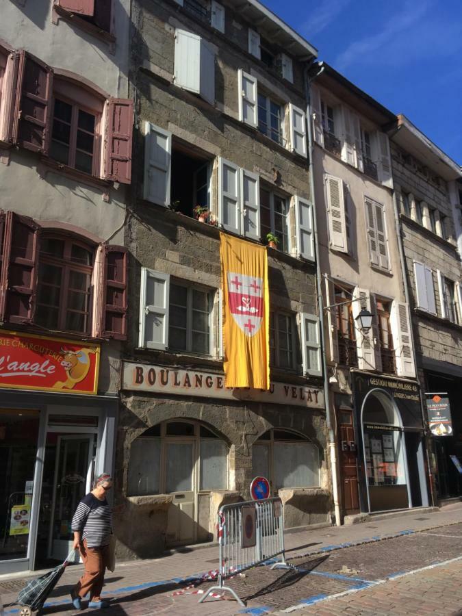 Ferienwohnung Le Velo Rouge Le Puy-en-Velay Exterior foto